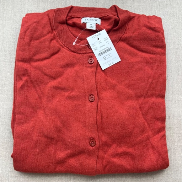❤️ J. CREW Classic Cardigan Sweater - Picture 7 of 9